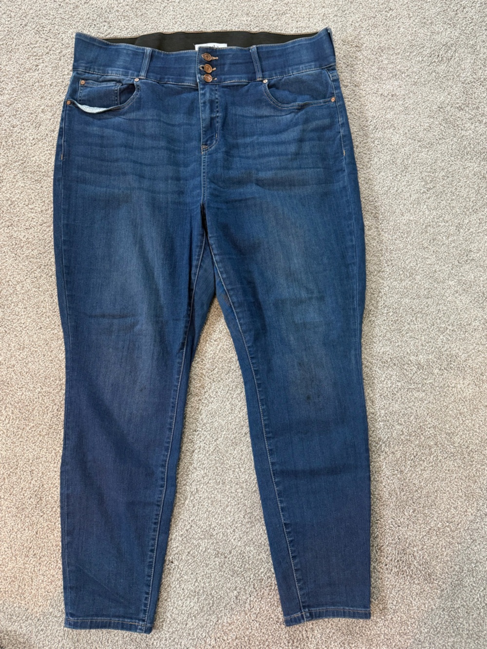 Arula Dark Wash Slim Fit Jeans